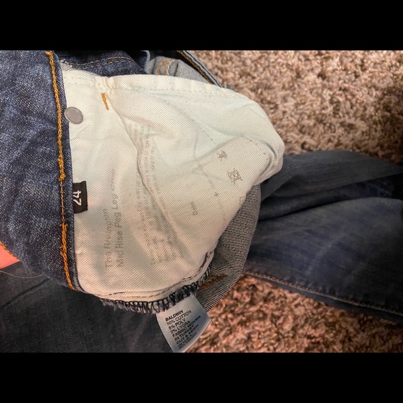 Baldwin Rivington Mid Rise Peg Leg Crop - Picture 2 of 5